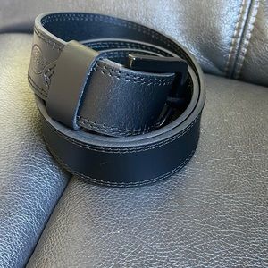 Dickies black leather belt